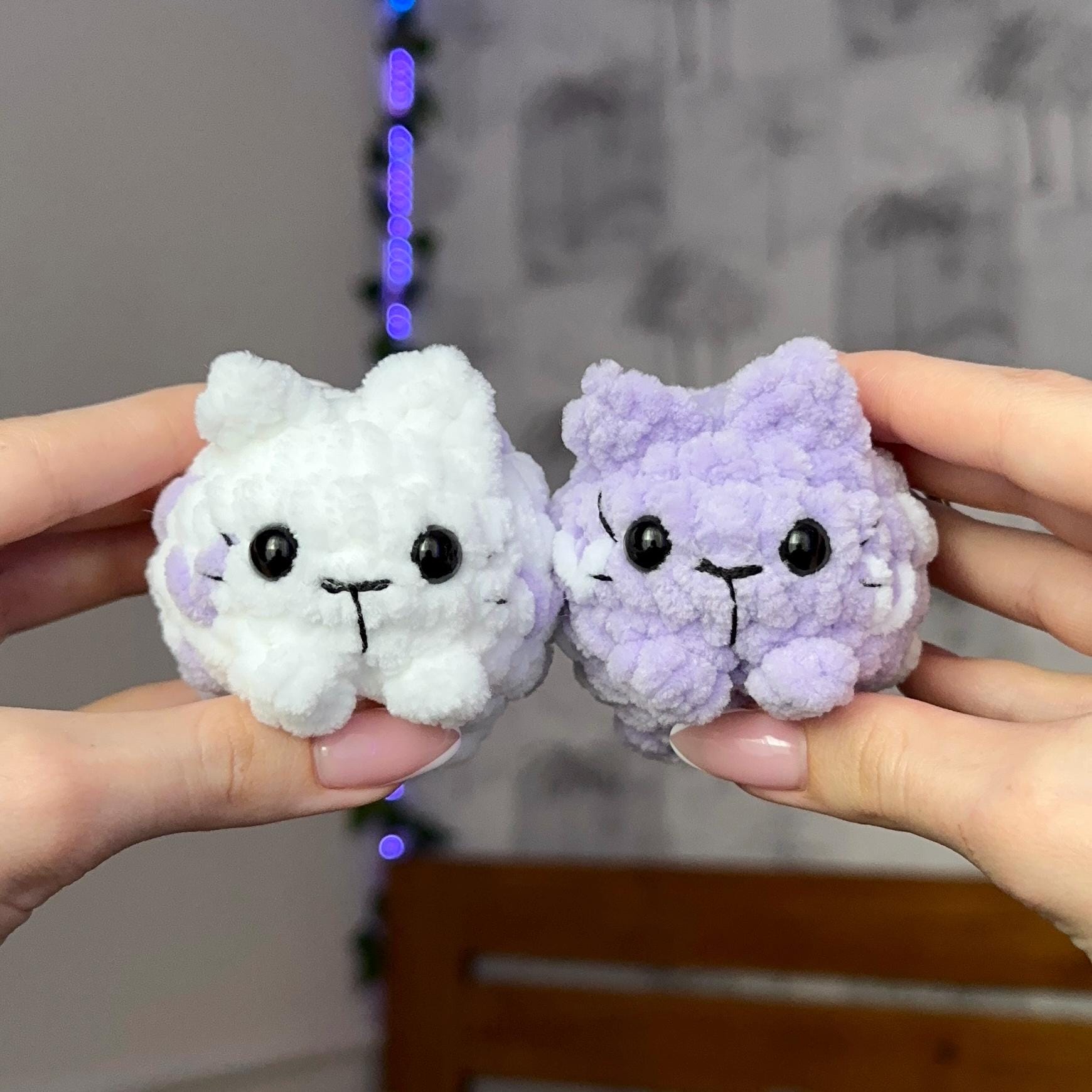 Custom kissing Cats - keychain set