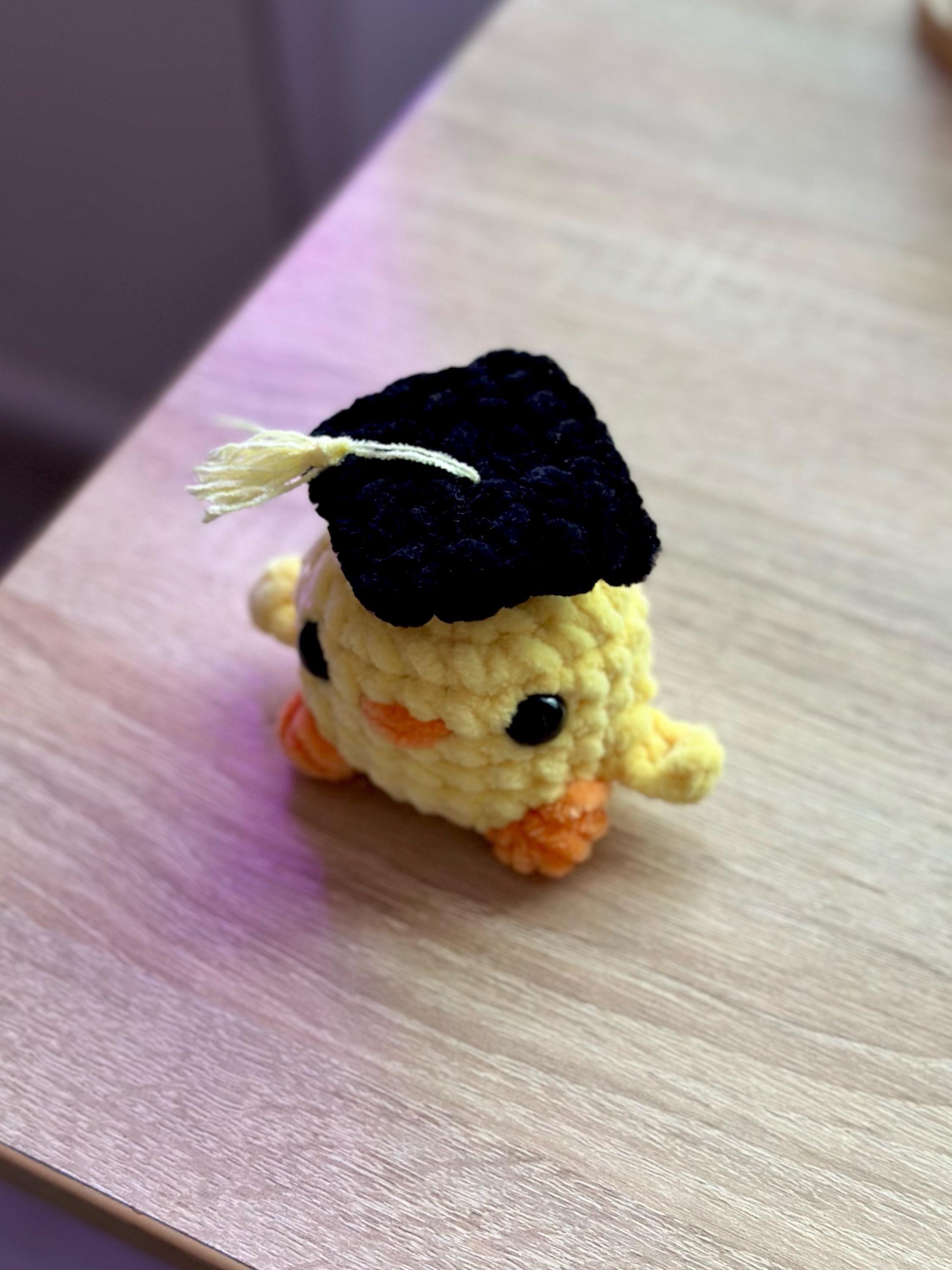 Graduation Chick - Crochet Pattern (PDF)