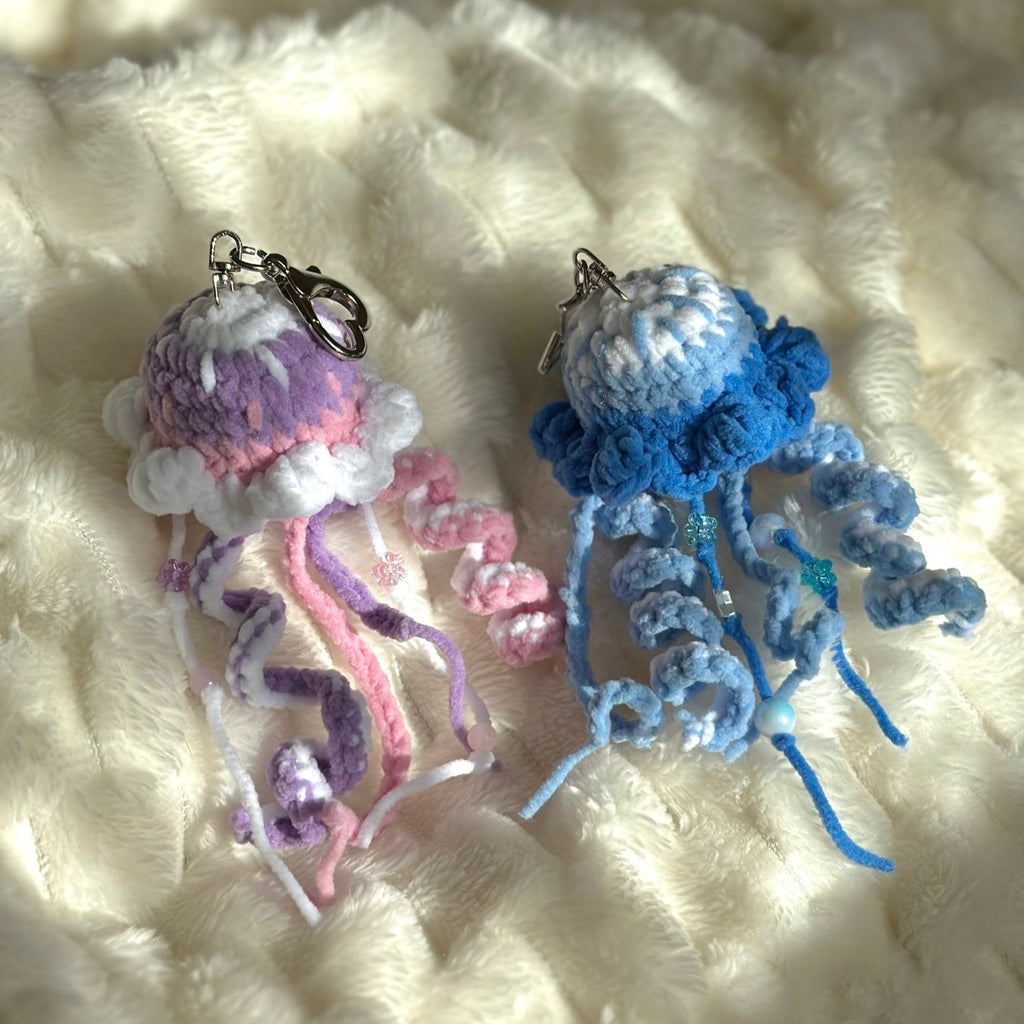 Jellyfish crochet keychain